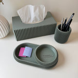 Versatile stackable round tray - Maddy